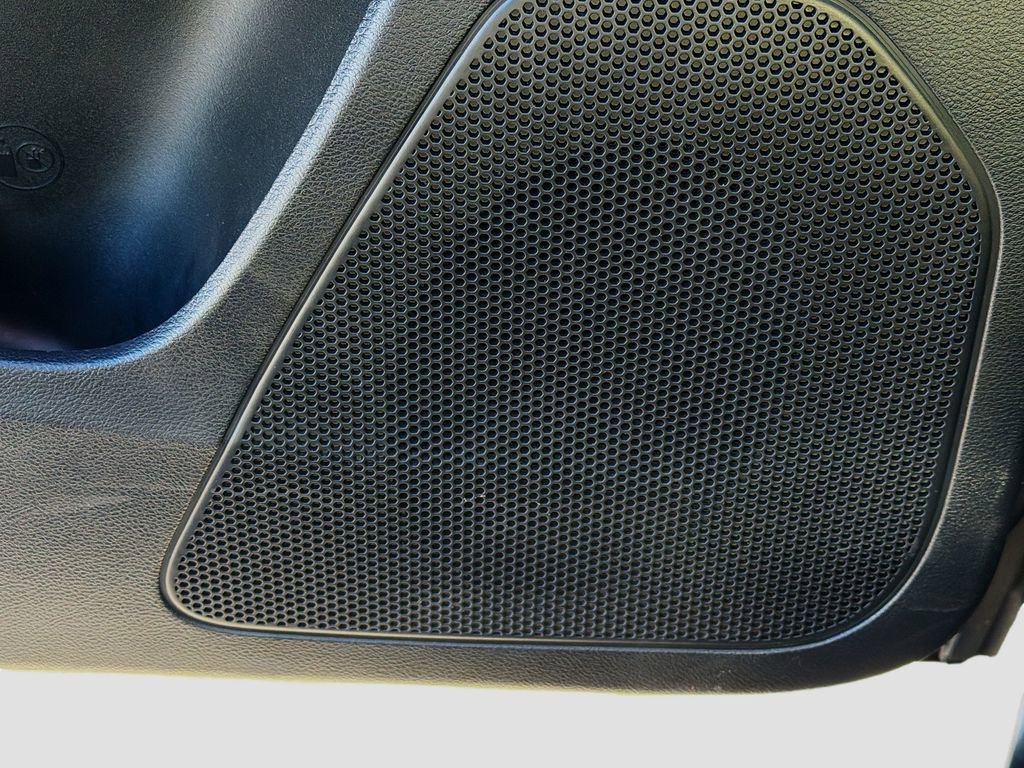 Used 2016 Jeep Cherokee 75th Anniversary image 23