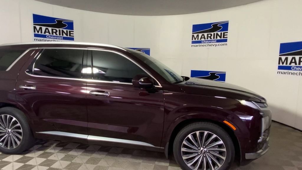 Used 2024 Hyundai Palisade Calligraphy AWD/4WD image 3