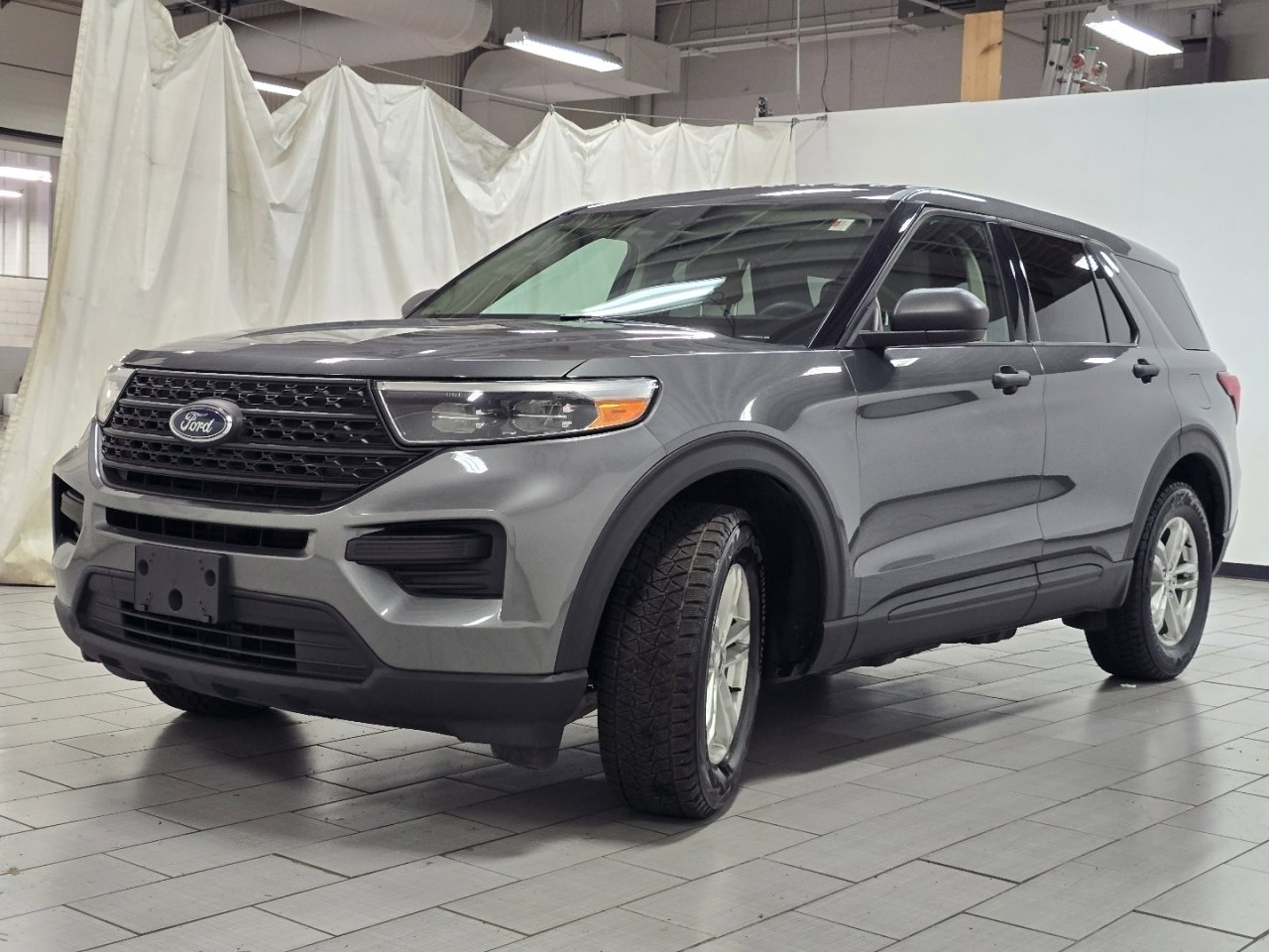 Used 2023 Ford Explorer 4WD image 9