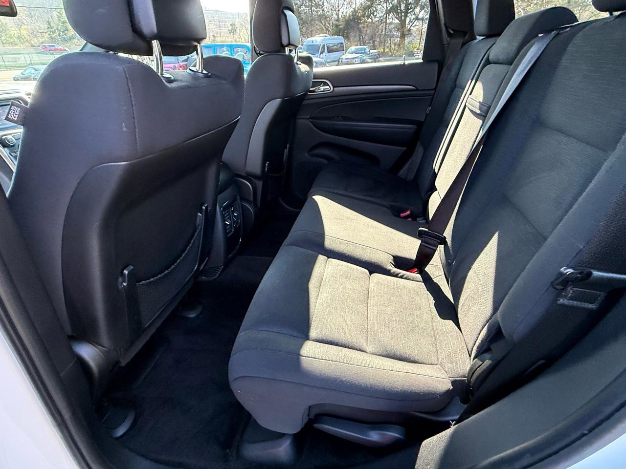 Used 2015 Jeep Grand Cherokee Laredo w/ Quick Order Package 23E image 23