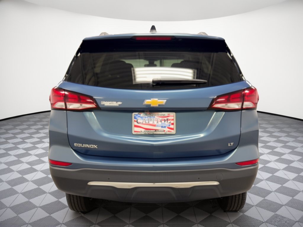 Used 2024 Chevrolet Equinox LT FWD image 11