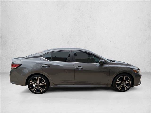 Used 2023 Nissan Sentra SR w/ SR Premium Package FWD image 4