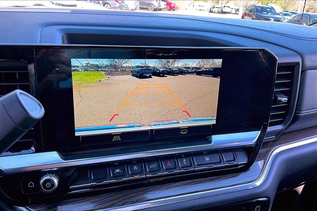 Used 2024 GMC Sierra 1500 Elevation image 11