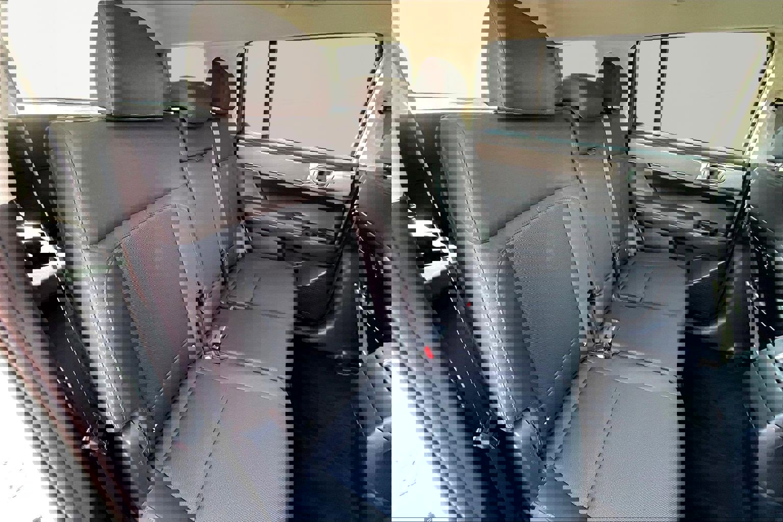 Used 2026 Hyundai Santa Fe SE AWD/4WD image 25