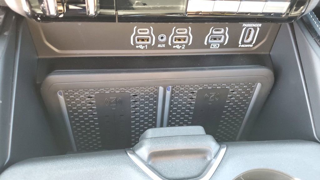 New 2025 RAM 2500 Rebel w/ Rebel Level 2 Equipment Group image 30