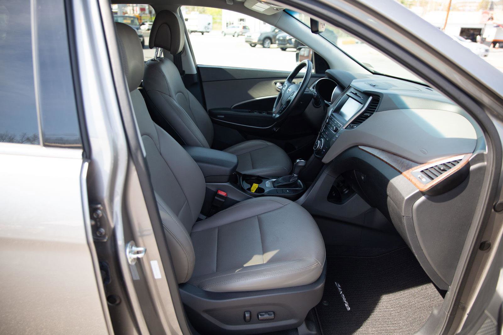 Used 2018 Hyundai Santa Fe Sport 2.0T image 24