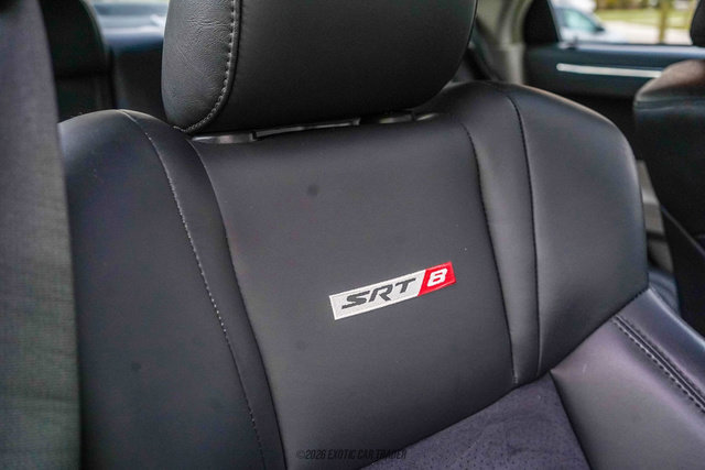 Used 2006 Chrysler 300 SRT8 w/ SRT Option Group II image 36