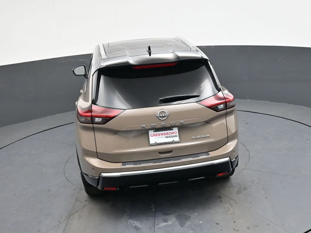 Used 2024 Nissan Rogue Platinum image 25