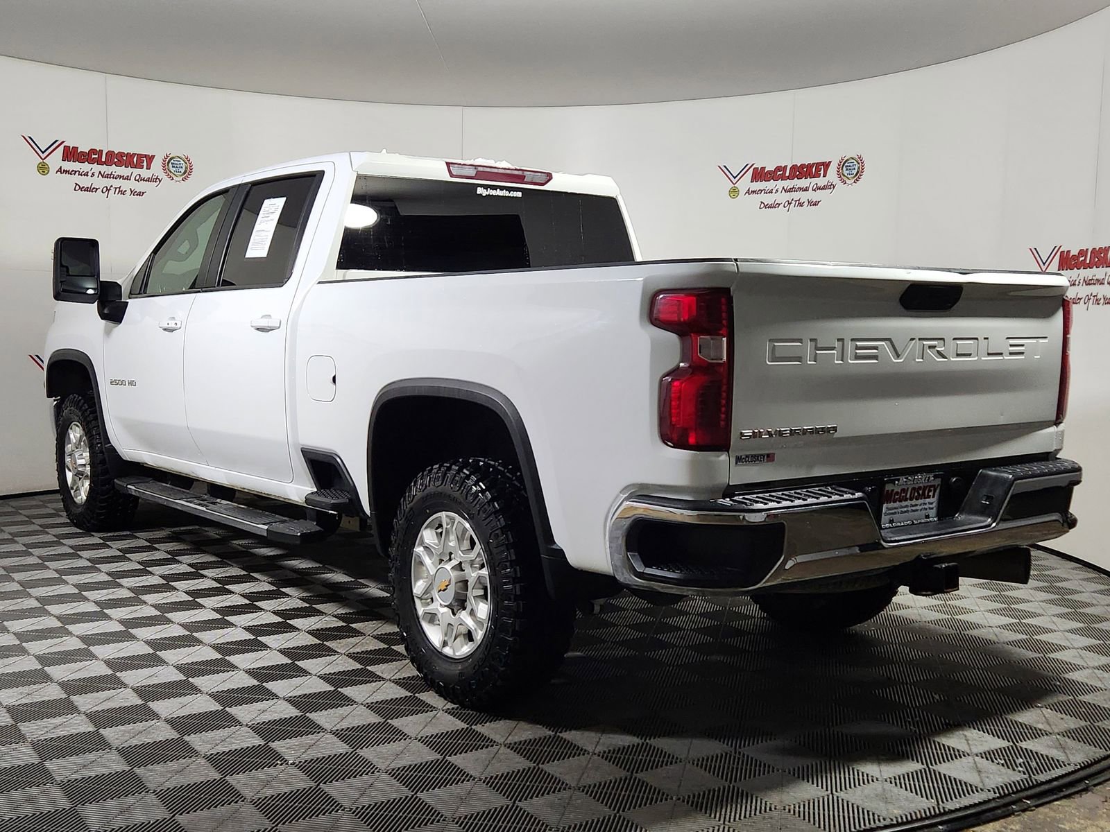Used 2023 Chevrolet Silverado 2500 LT w/ Convenience Package image 5