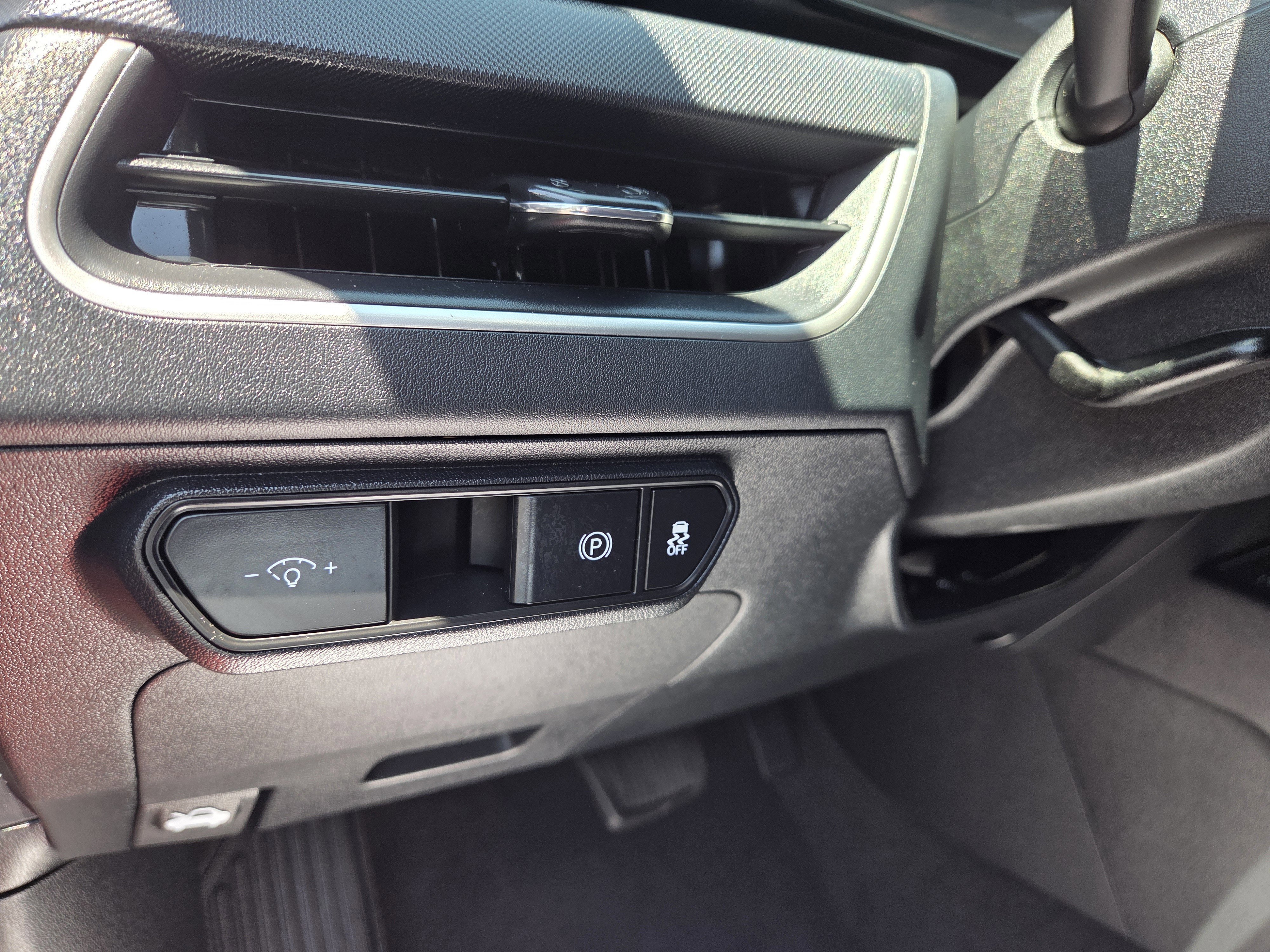Used 2025 Kia K4 FWD image 24