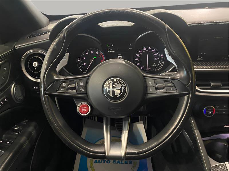 Used 2018 Alfa Romeo Stelvio Quadrifoglio w/ Driver Assist Dynamic Package image 11