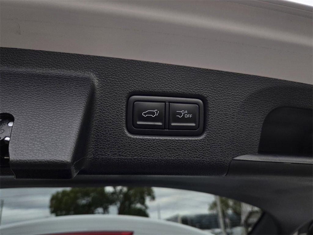 Used 2024 Kia Telluride EX image 38