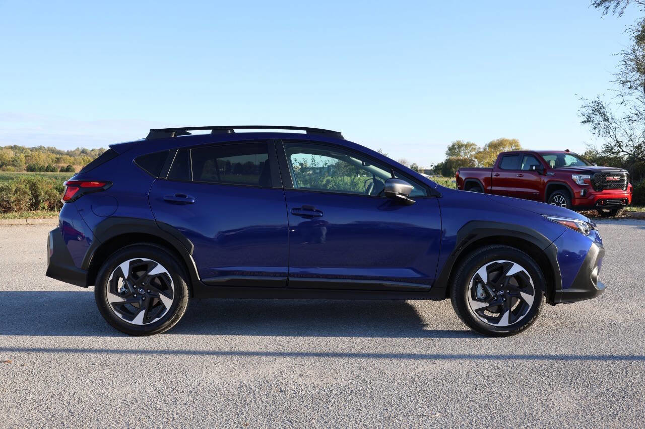Used 2025 Subaru Crosstrek 2.5i Limited w/ Crosstrek Mirror Package AWD/4WD image 7