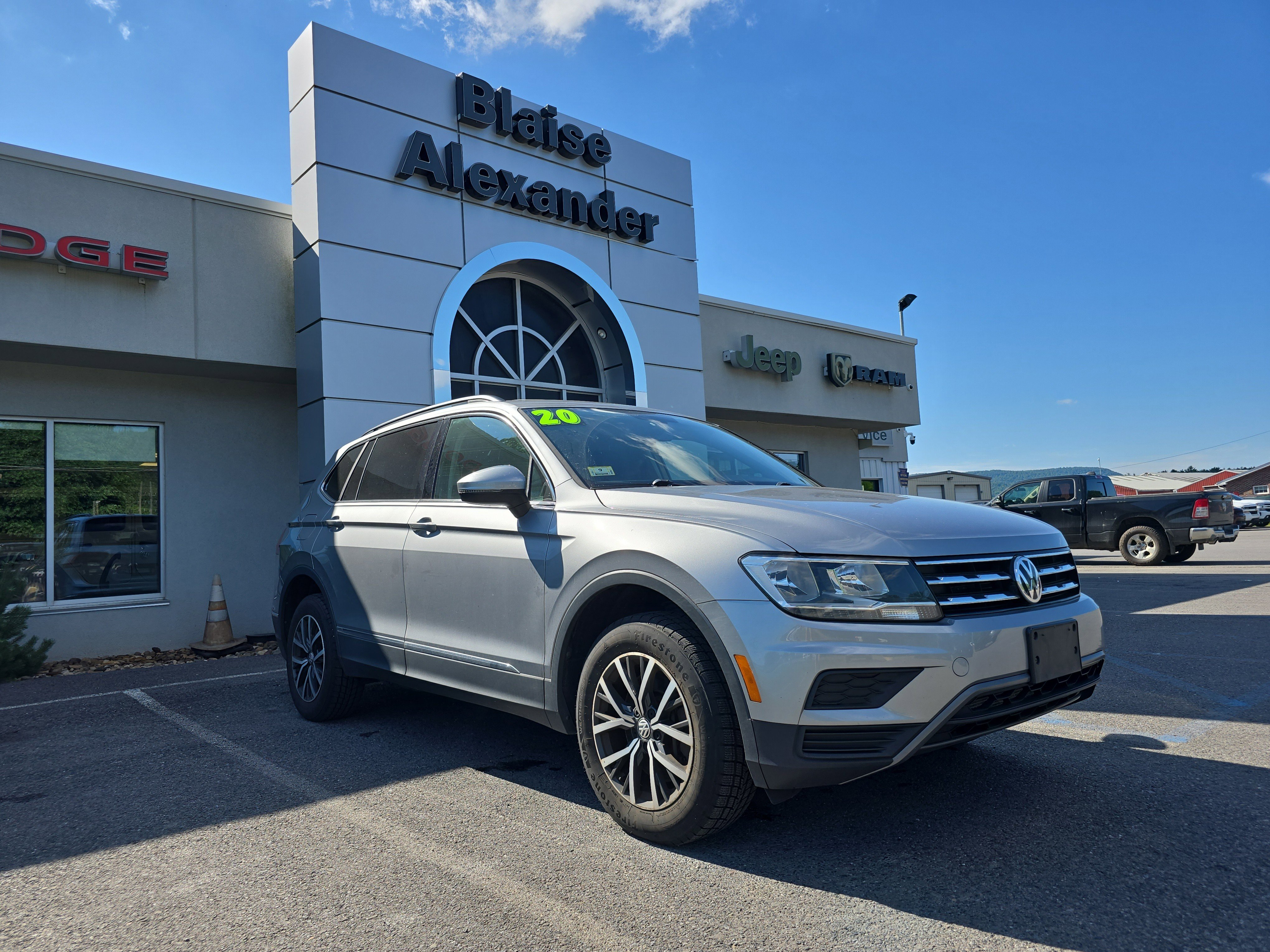 Used 2020 Volkswagen Tiguan SE
