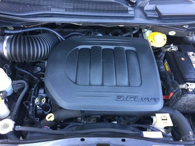 Used 2020 Dodge Grand Caravan SE FWD image 29