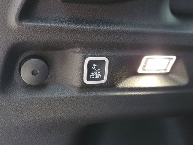 New 2025 Jeep Grand Cherokee L Limited w/ Black Appearance Package image 7