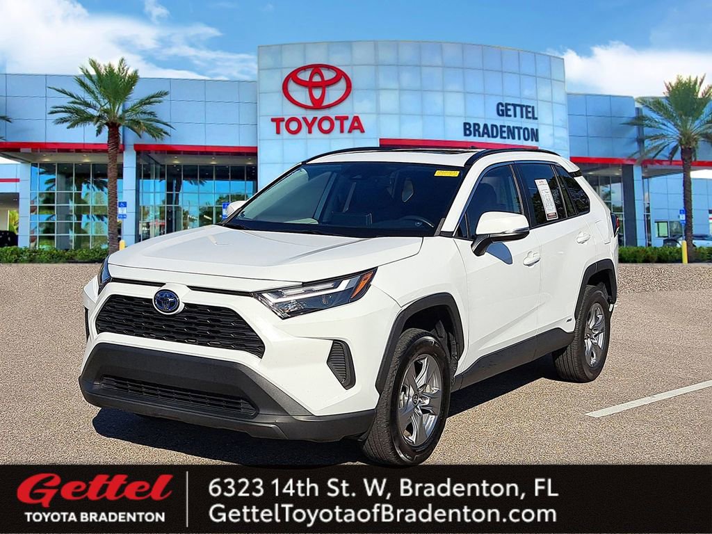 Used 2022 Toyota RAV4 XLE