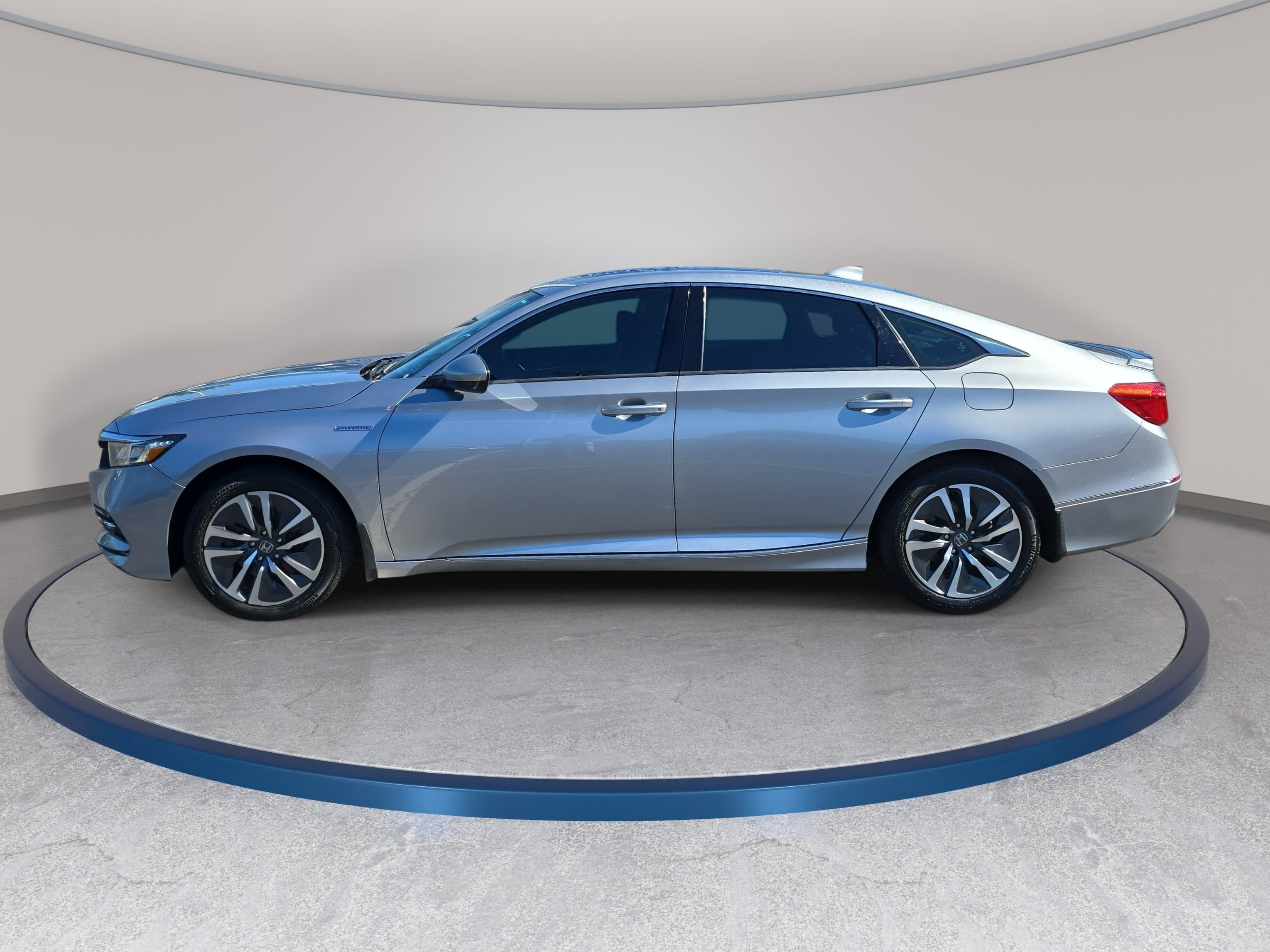 Used 2020 Honda Accord EX image 8