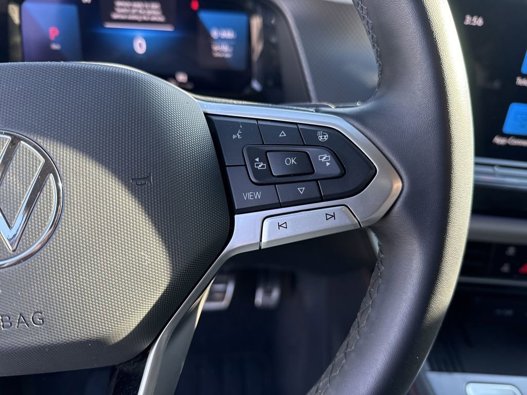Used 2025 Volkswagen Atlas Peak Edition SE image 20