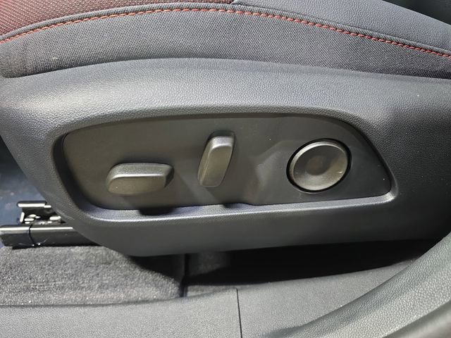 New 2026 Chevrolet Equinox RS w/ LPO, Floor Liner Package image 30