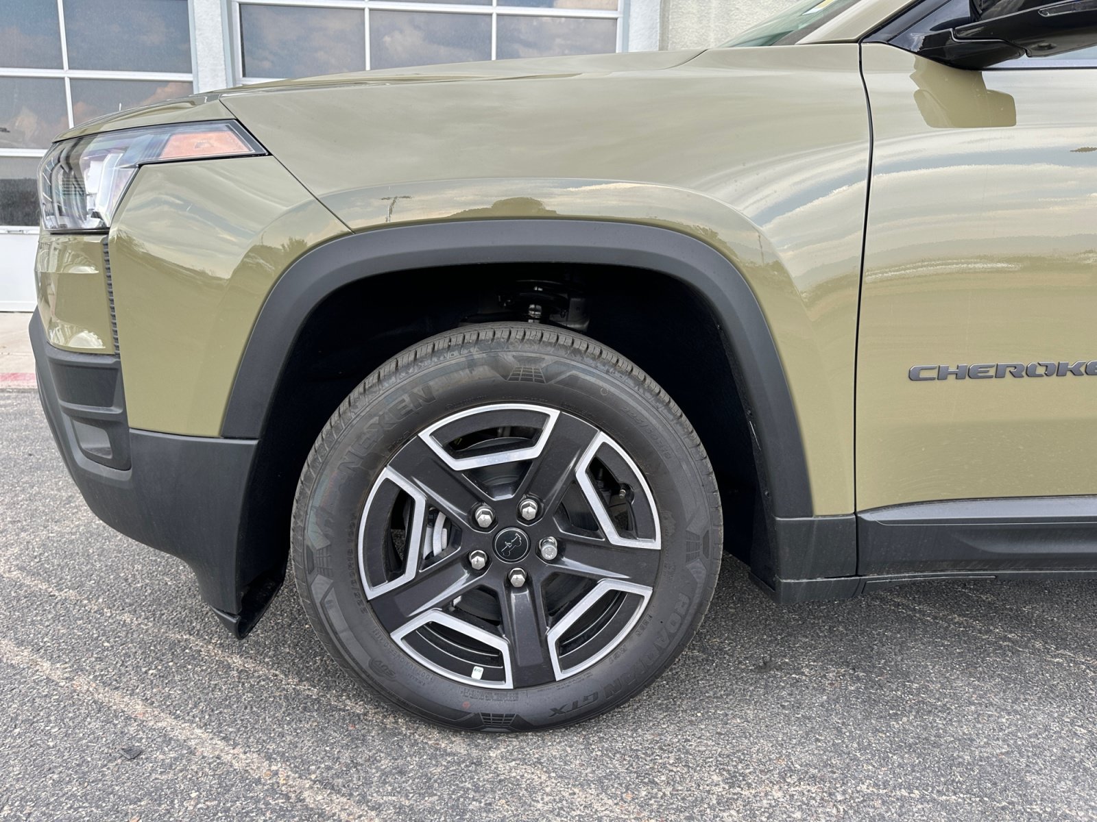 New 2026 Jeep Cherokee Laredo AWD/4WD image 9