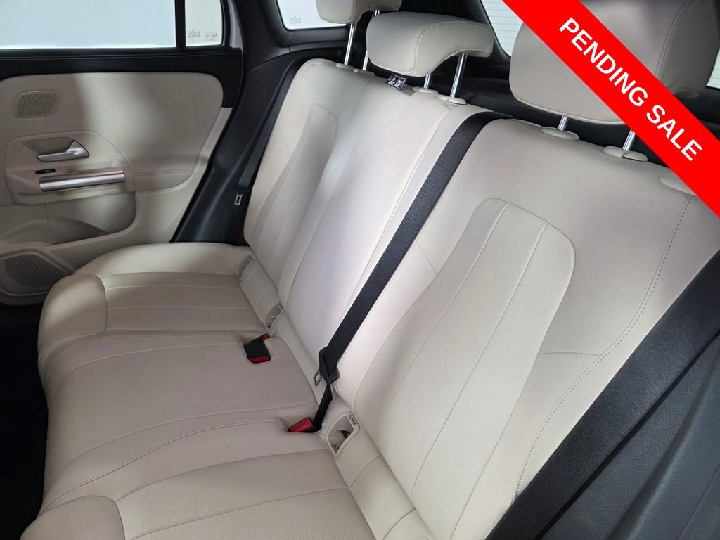 Certified 2025 Mercedes-Benz GLA 250 image 14