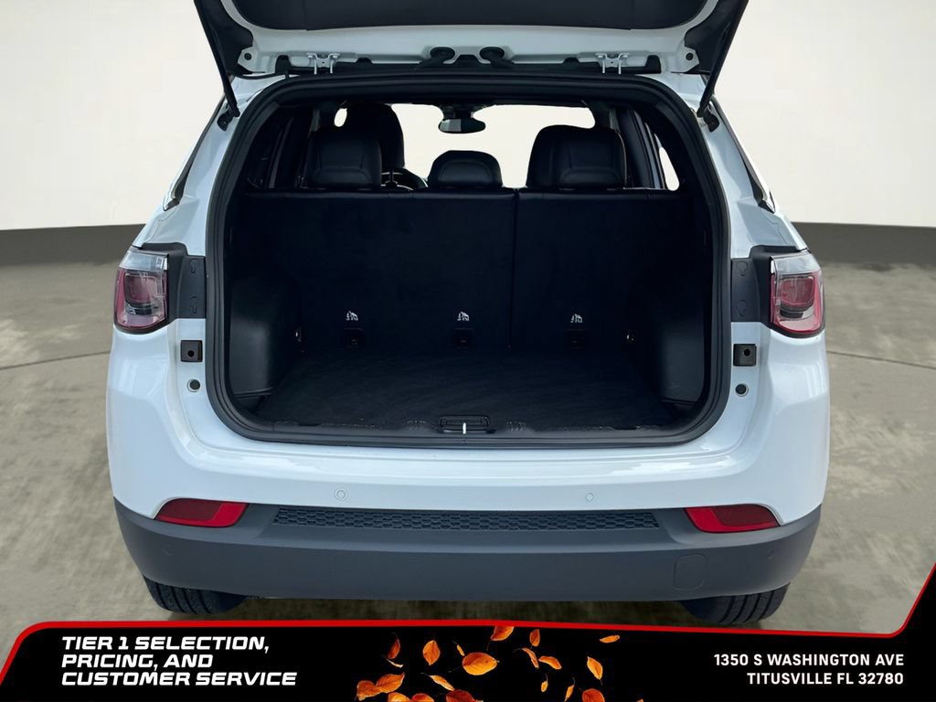 Used 2025 Jeep Compass Limited AWD/4WD image 15
