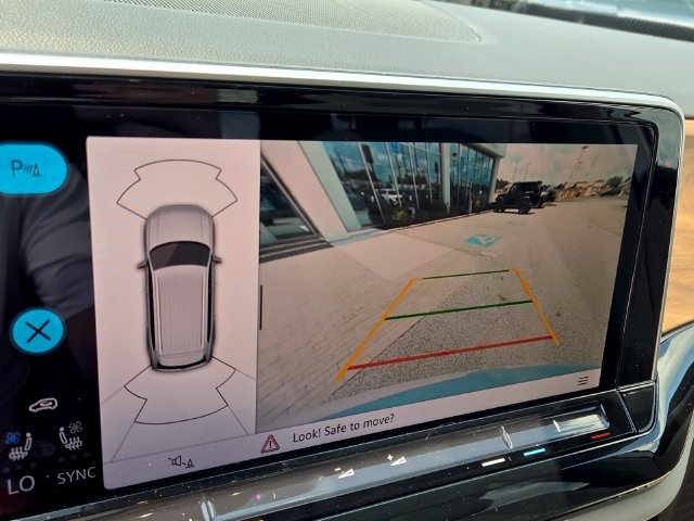 New 2026 Volkswagen Atlas SE FWD image 21