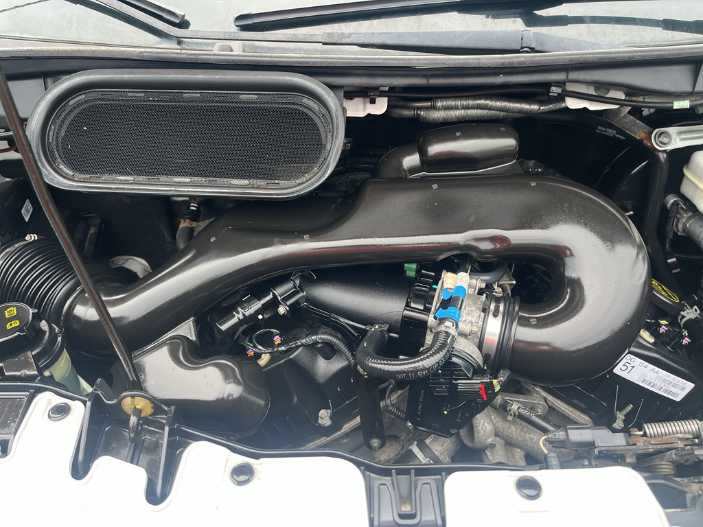 Used 2015 Ford Transit 250 130 Low Roof w/ Exterior Upgrade Package RWD image 27