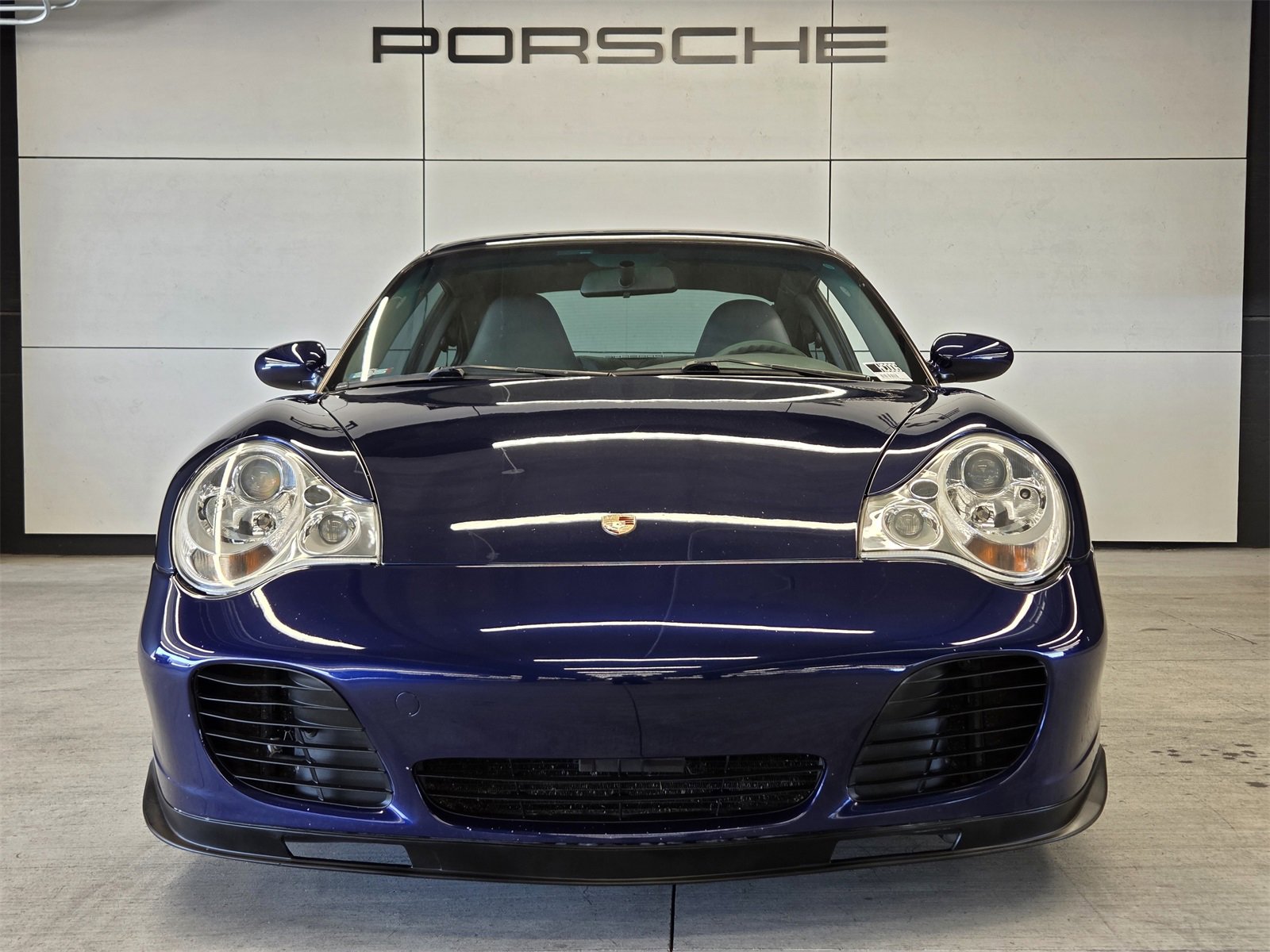 Used 2001 Porsche 911 Turbo image 28