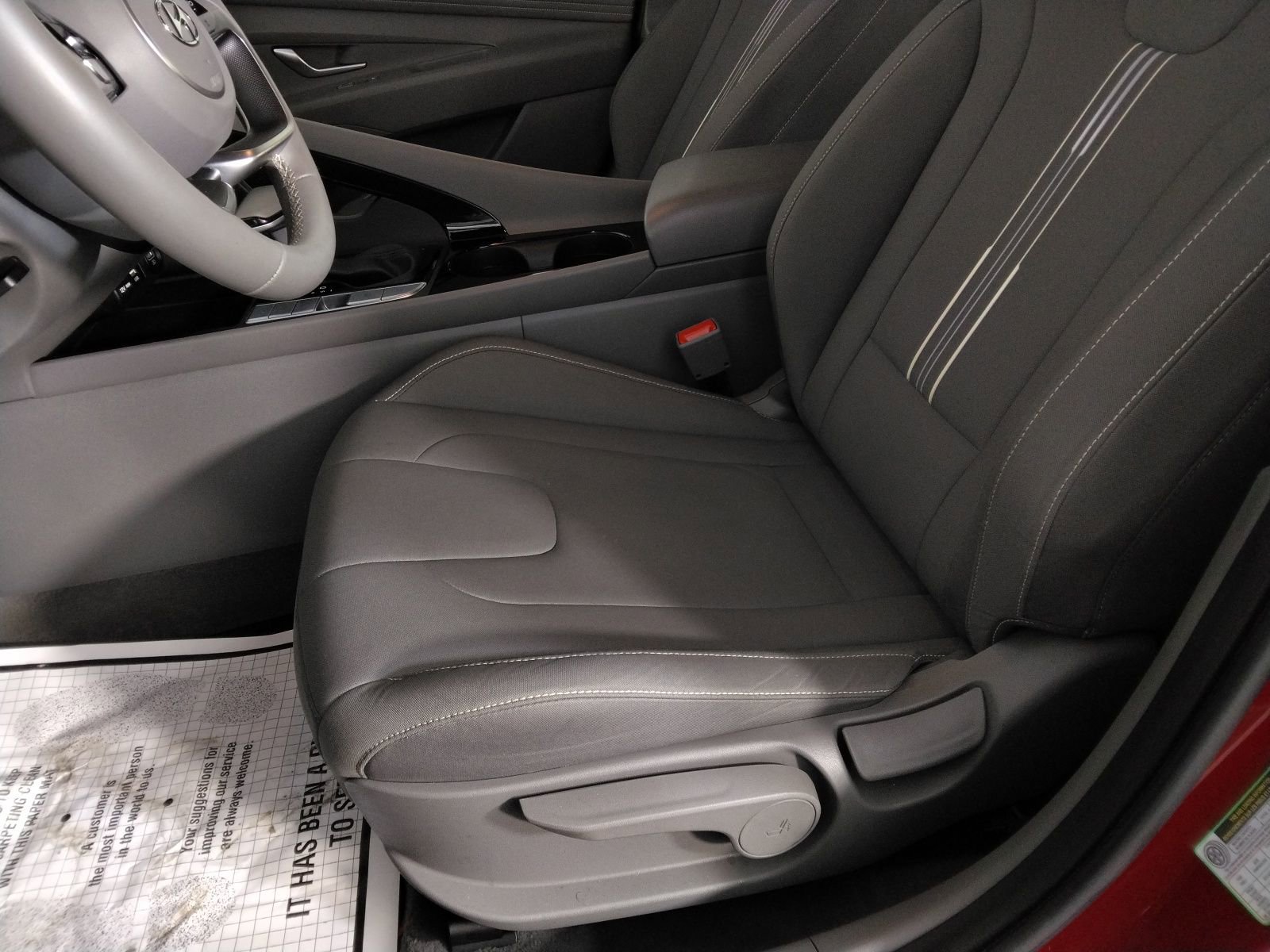 Used 2023 Hyundai Elantra SEL w/ Convenience Package image 21