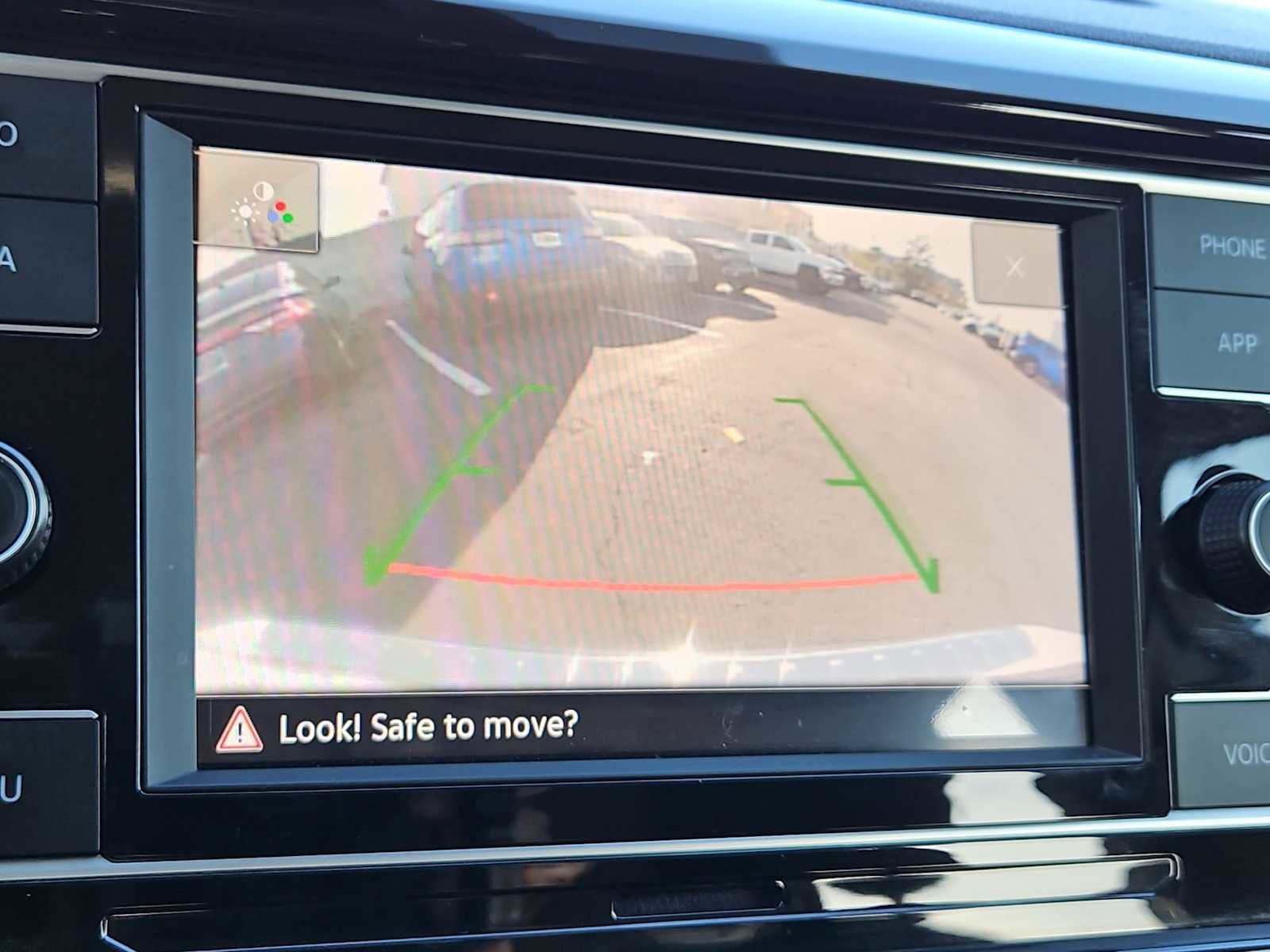 Used 2023 Volkswagen Taos S w/ Driver Assistance Package image 27