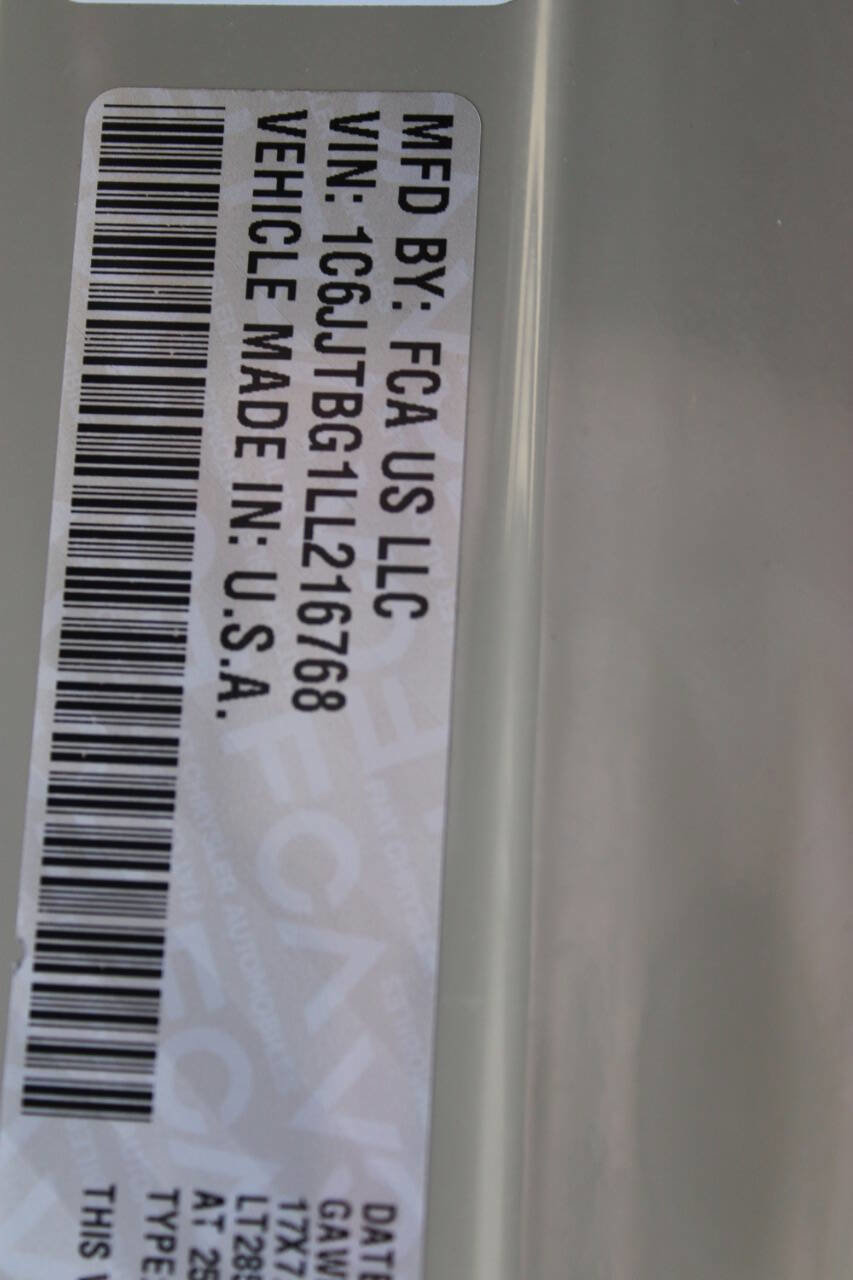 Used 2020 Jeep Gladiator Rubicon image 14