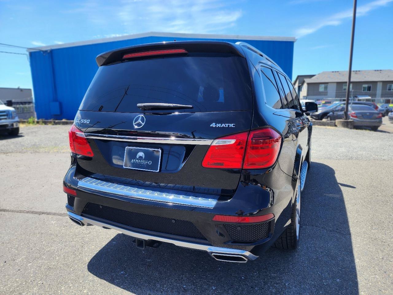 Used 2016 Mercedes-Benz GL 550 4MATIC image 7