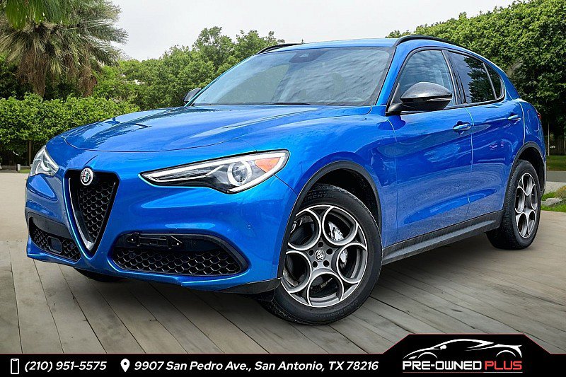 Used 2021 Alfa Romeo Stelvio Sprint w/ Nero Edizione AWD/4WD image 1