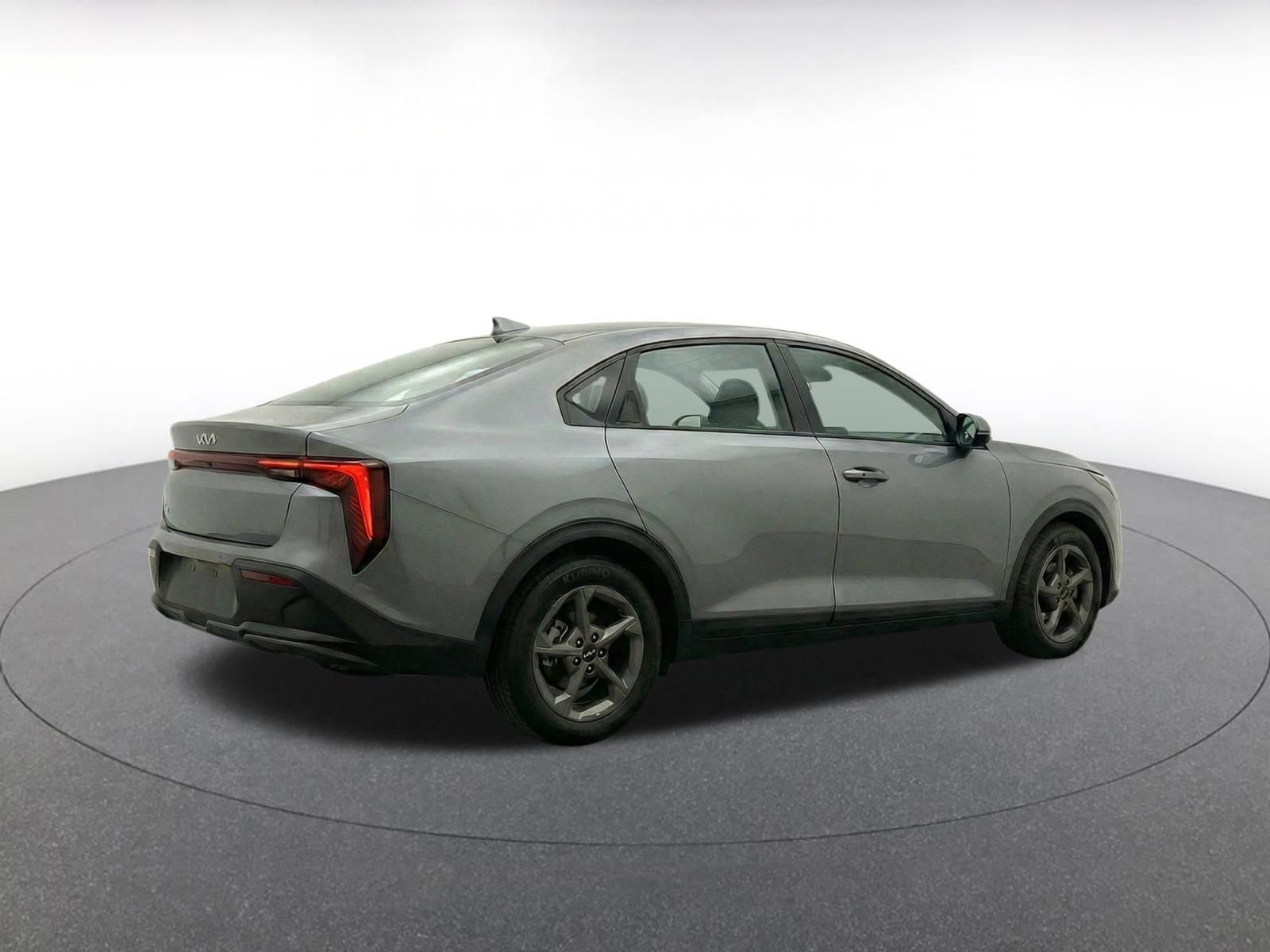 Used 2025 Kia K4 FWD image 10