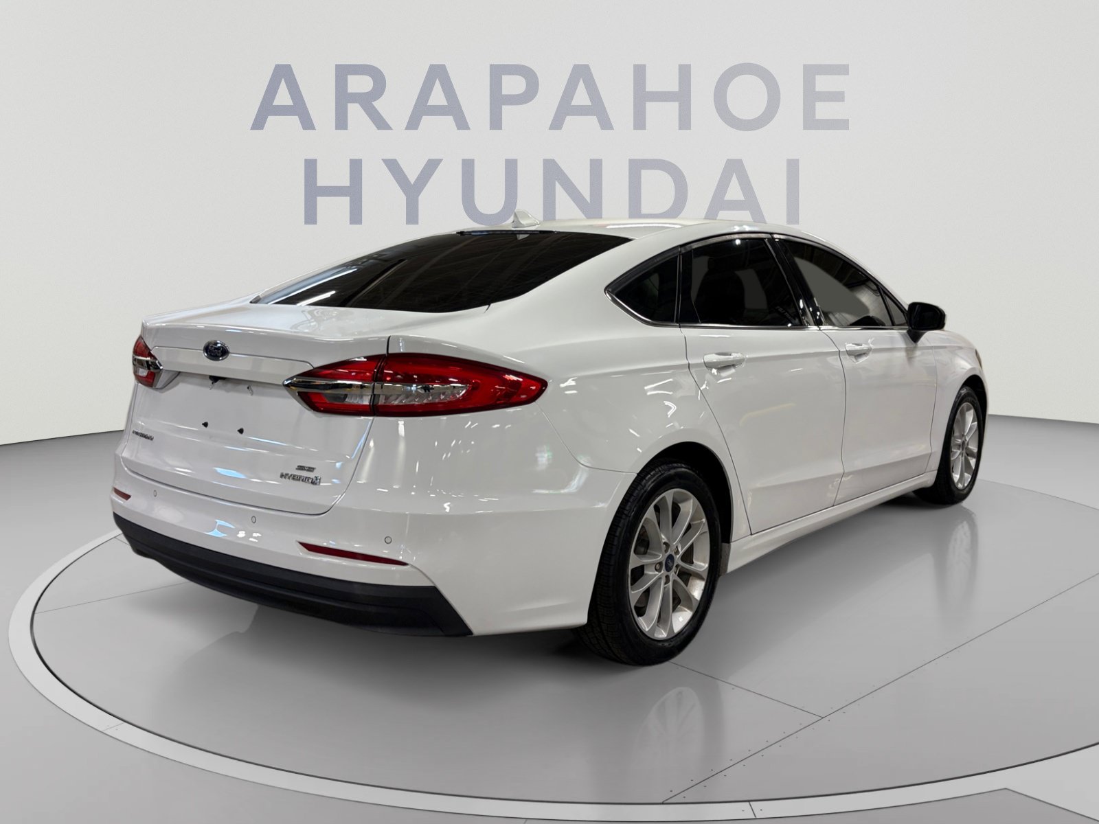 Used 2020 Ford Fusion SE FWD image 5