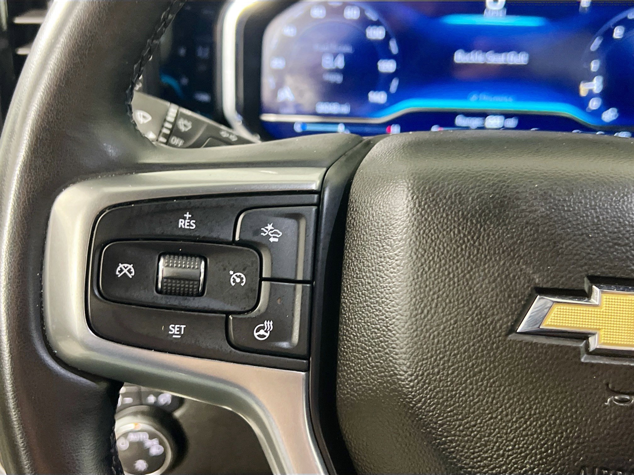 Used 2025 Chevrolet Silverado 1500 LT image 18