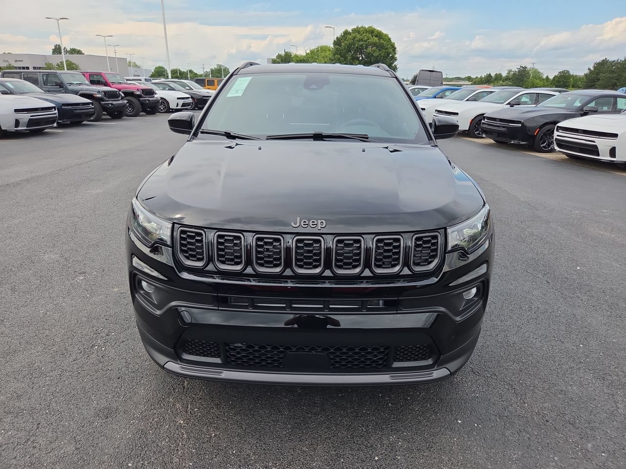 New 2026 Jeep Compass Latitude AWD/4WD image 2