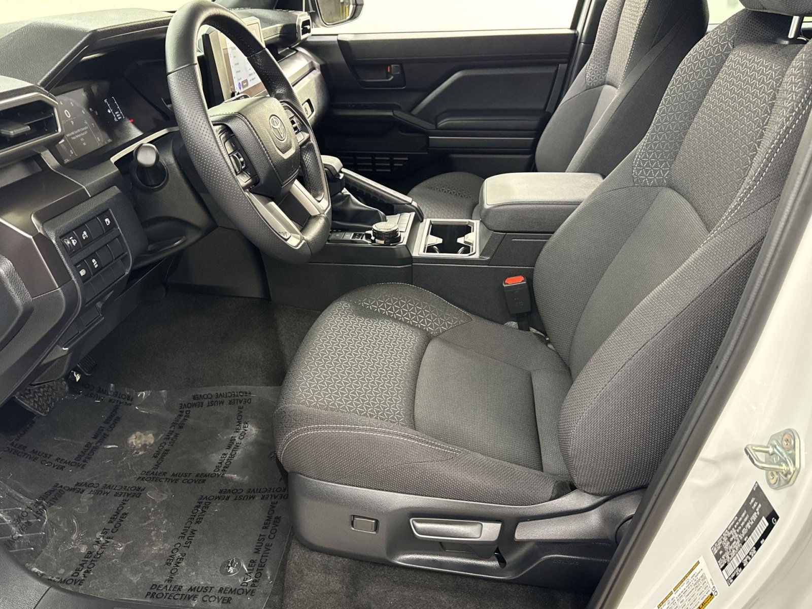 Used 2025 Toyota 4Runner SR5 image 2