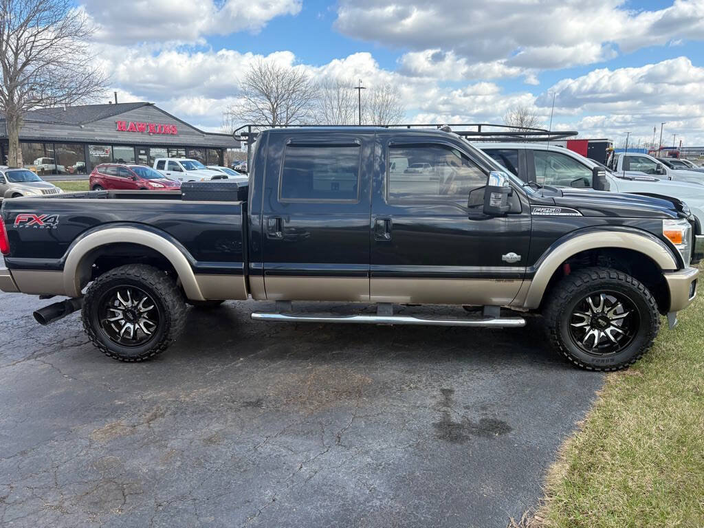 Used 2013 Ford F250 King Ranch w/ King Ranch w/Chrome Pkg AWD/4WD image 4