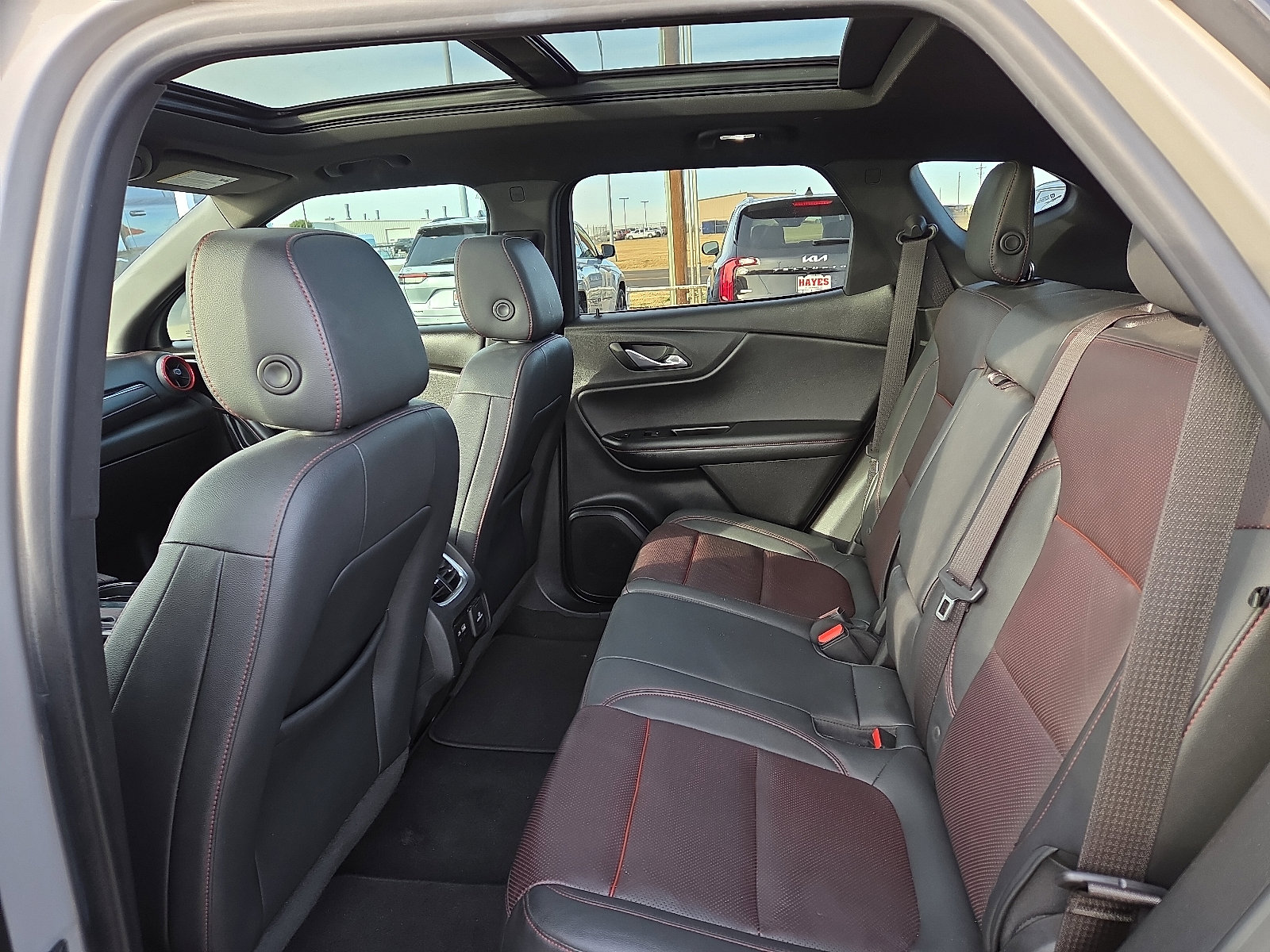 Used 2021 Chevrolet Blazer RS w/ Enhanced Convenience Package image 9