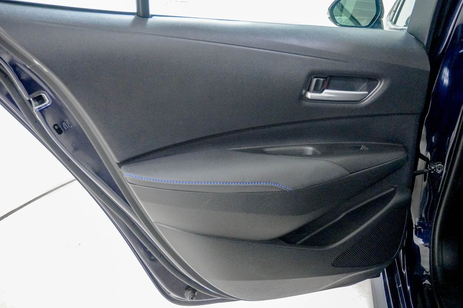 Used 2022 Toyota Corolla SE image 34