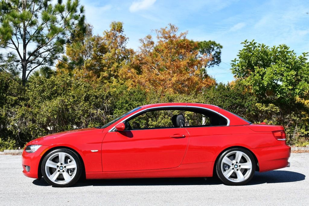Used 2008 BMW 335i Convertible image 34