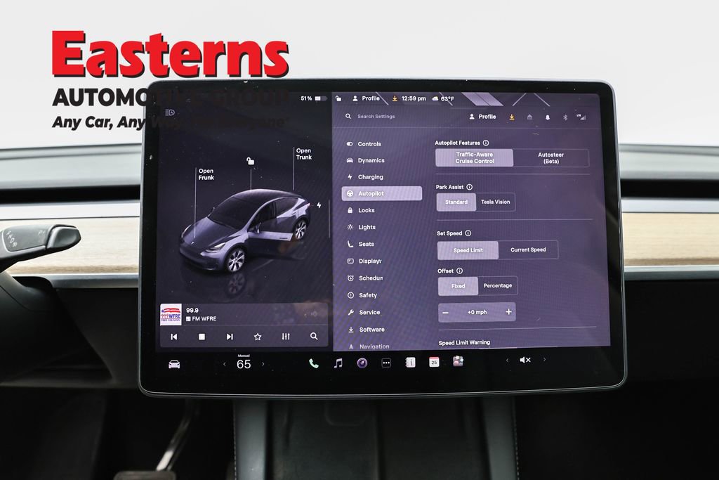 Used 2022 Tesla Model Y Long Range image 12