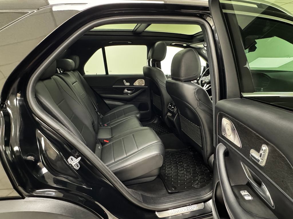 Used 2022 Mercedes-Benz GLE 350 4MATIC image 16