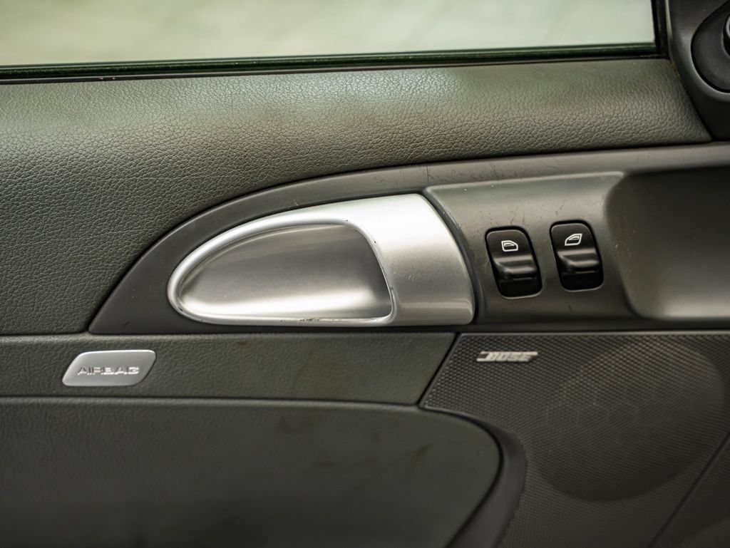 Used 2005 Porsche Boxster RWD image 22