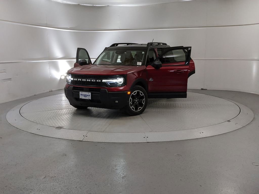 New 2025 Ford Bronco Sport Outer Banks w/ Outer Banks Tech Package+ image 12