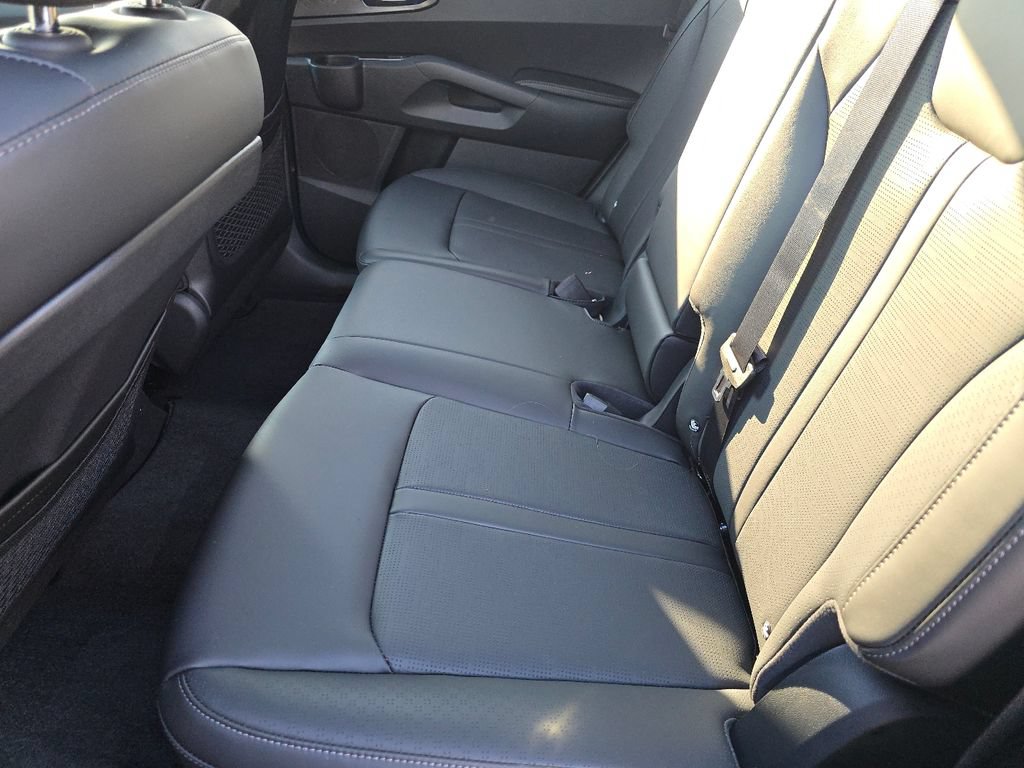 New 2026 Kia Sorento S w/ S Panoramic Sunroof Package FWD image 19