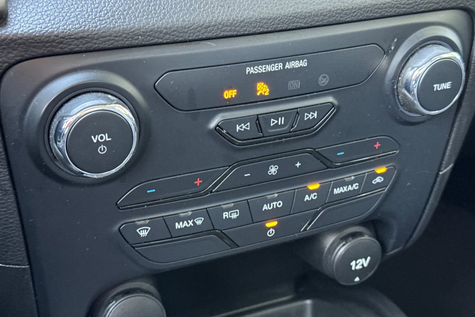 Used 2022 Ford Ranger XLT w/ FX4 Off-Road Package image 20